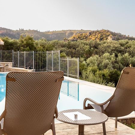 Olympia Zervea Studios With Pool - Apartment Kardamyli Extérieur photo