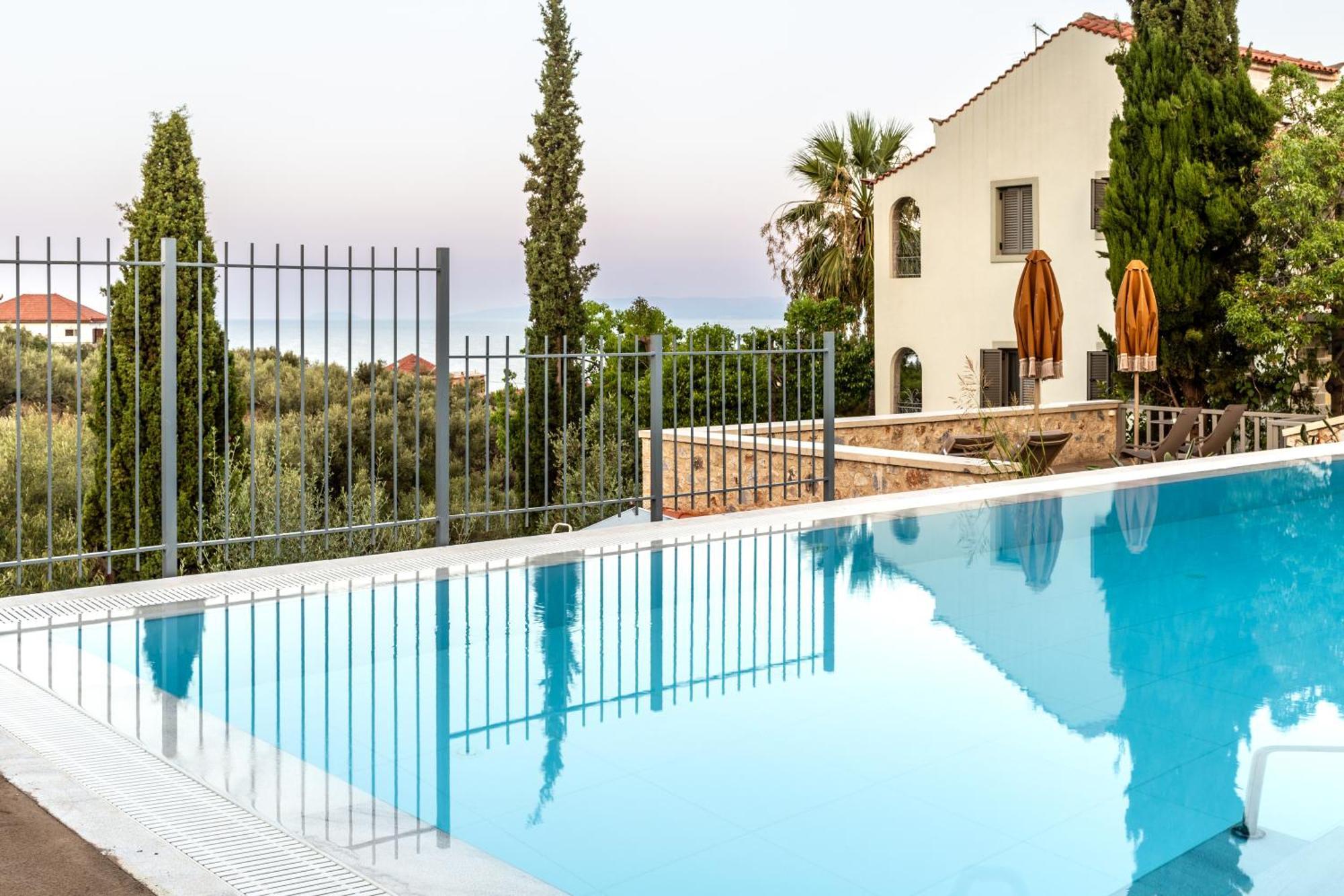 Olympia Zervea Studios With Pool - Apartment Kardamyli Extérieur photo