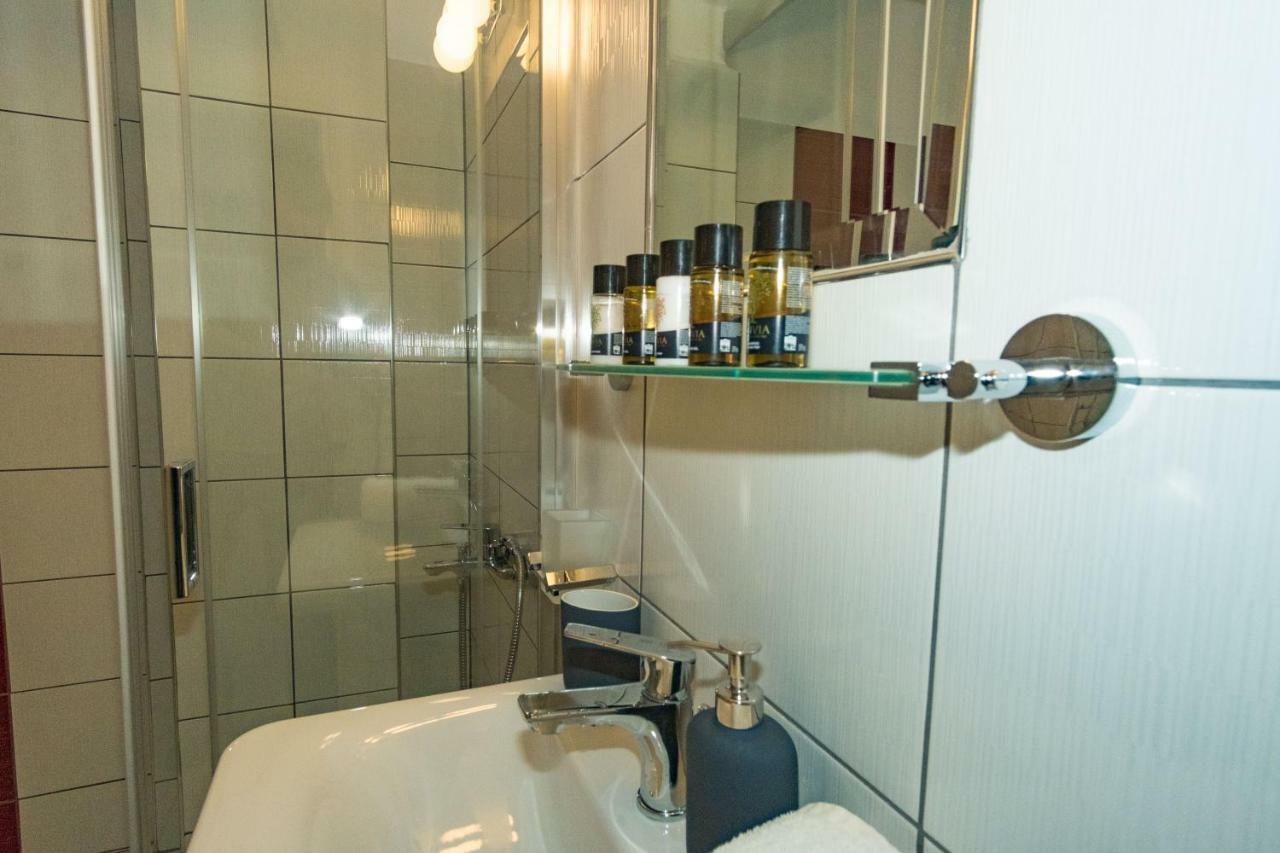 Olympia Zervea Studios With Pool - Apartment Kardamyli Extérieur photo