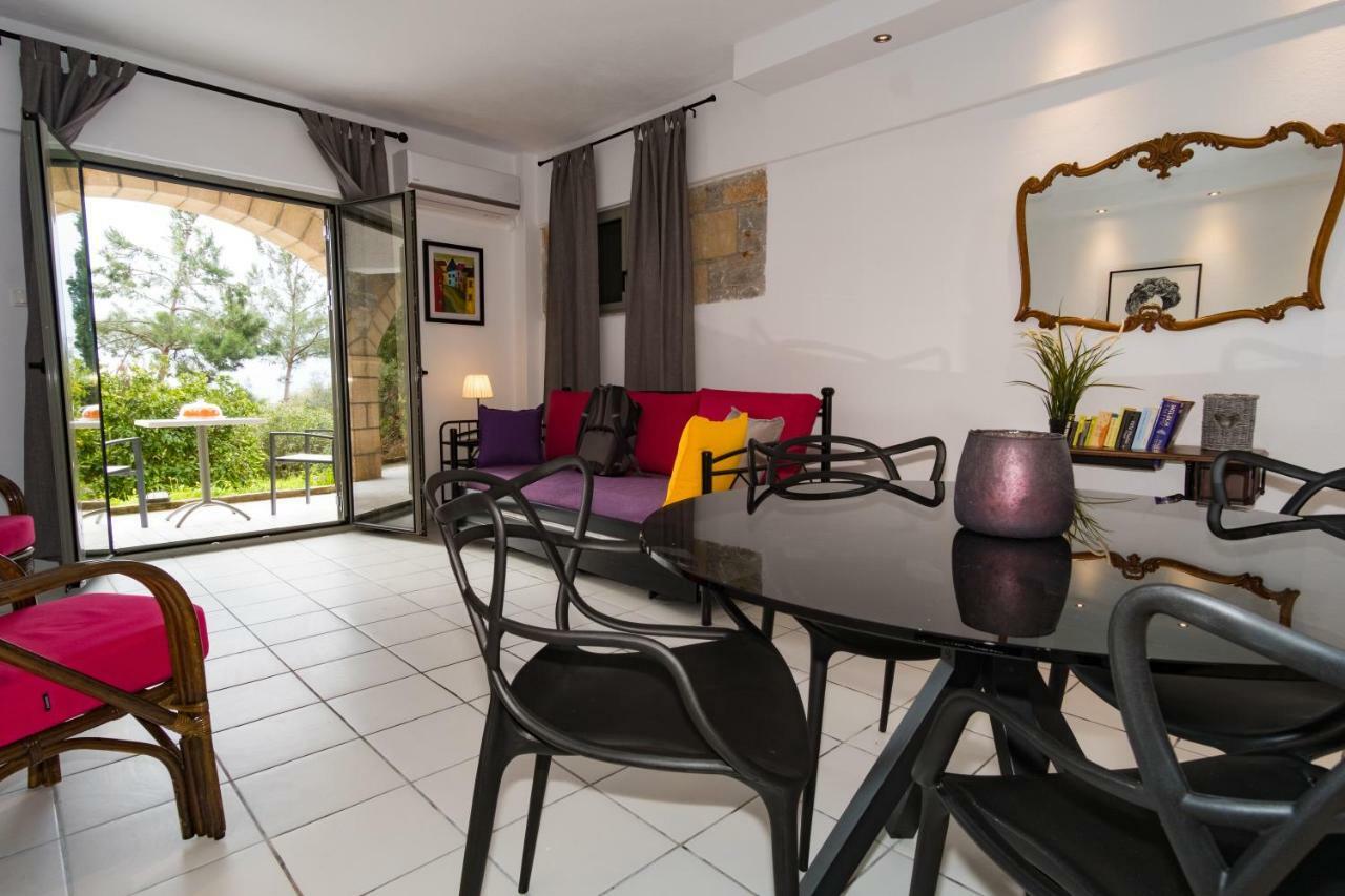 Olympia Zervea Studios With Pool - Apartment Kardamyli Extérieur photo